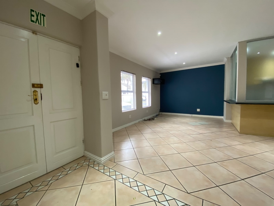 To Let 3 Bedroom Property for Rent in Parklands Western Cape